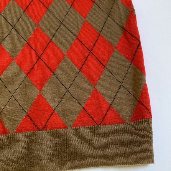 J Crew
Women’s 
Wool 
Medium 
V-Neck Argyle Sweater
Tan and Orange 
EUC - Picture 8 of 11